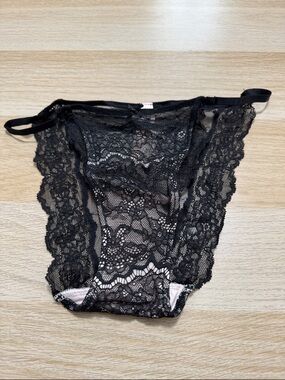 Victoria's Secret Black Lace Bikini Panty